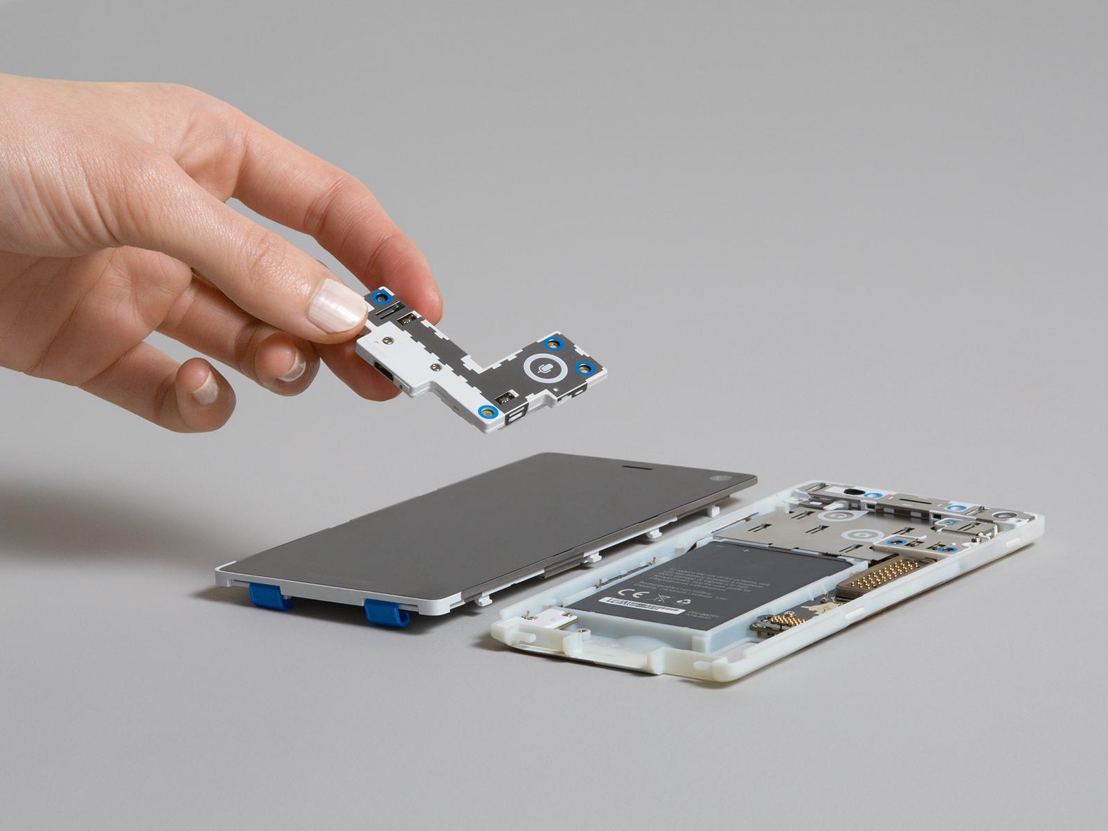 Fairphone 2 camera module