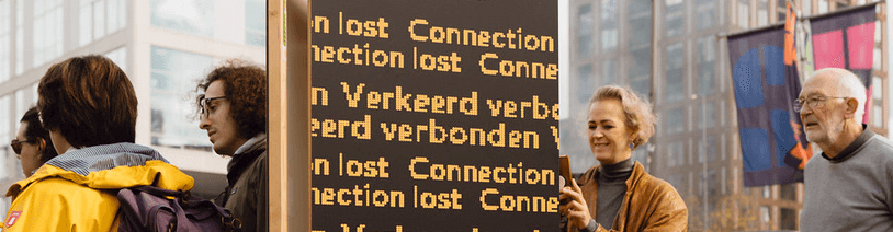 foto van Verkeerd Verbonden op DDW